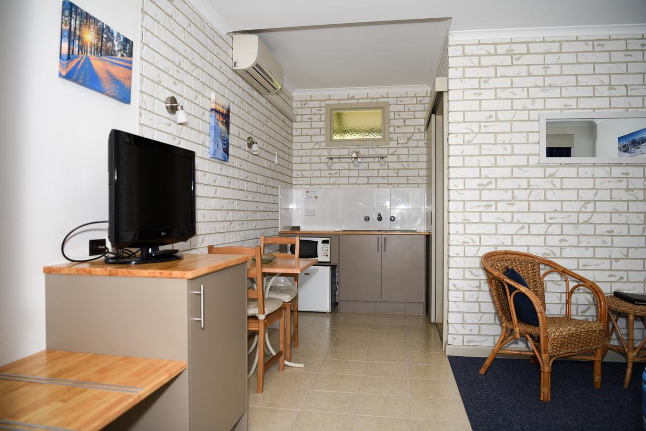 Culcairn Motor Inn Zewnętrze zdjęcie