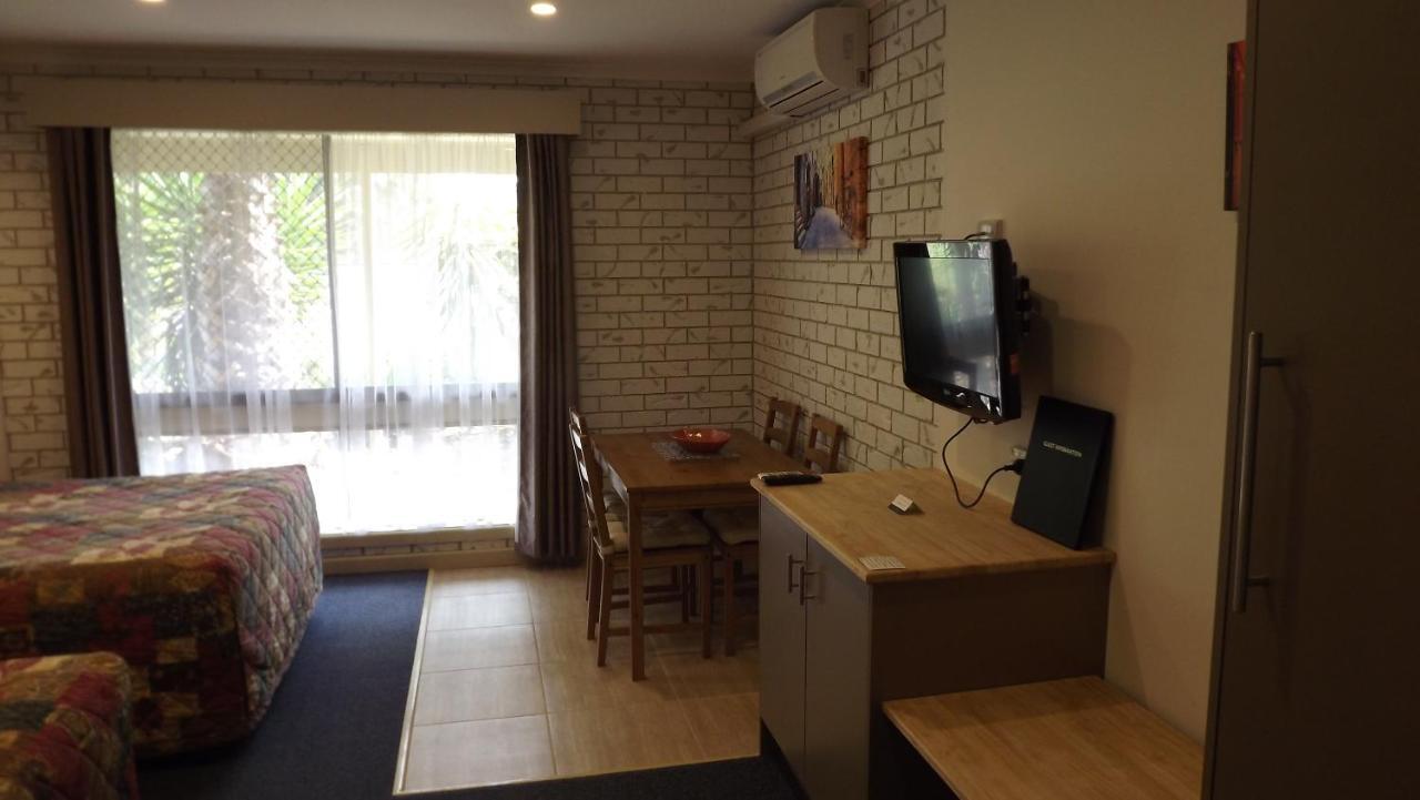 Culcairn Motor Inn Zewnętrze zdjęcie