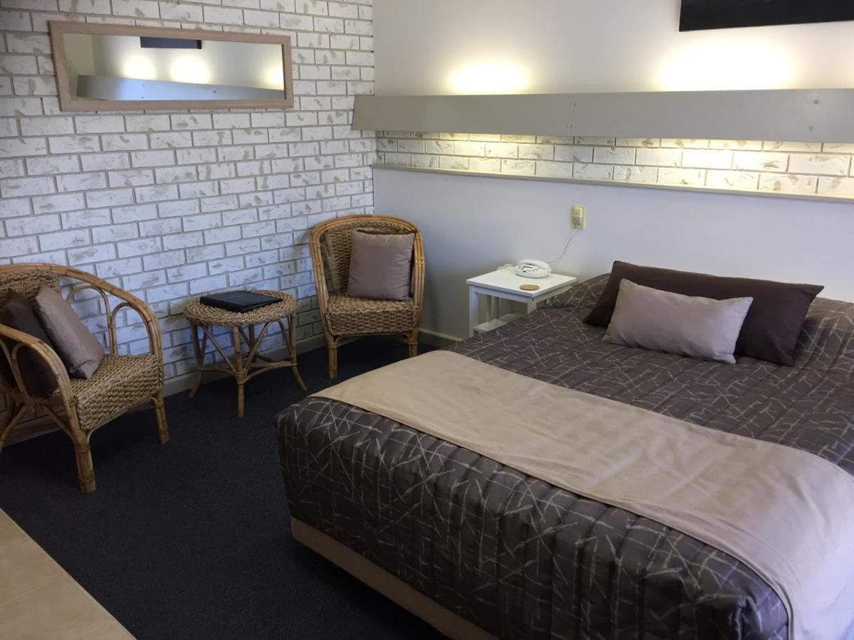 Culcairn Motor Inn Zewnętrze zdjęcie